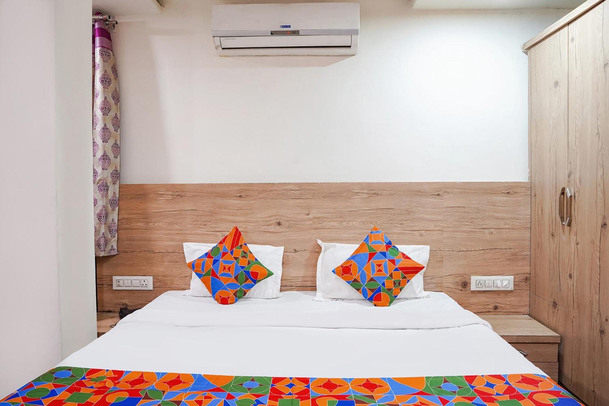 Treebo Hotel Ashirwad Bhopal Eksteriør billede