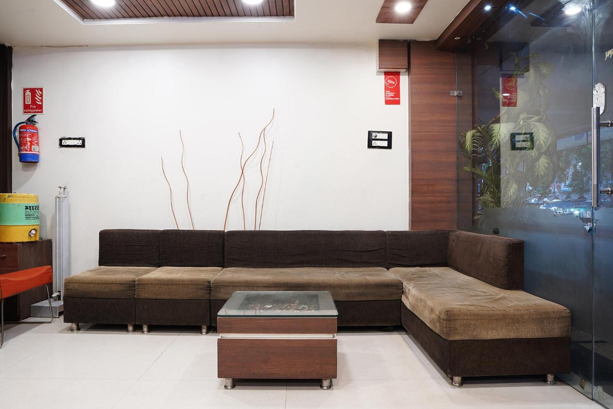 Treebo Hotel Ashirwad Bhopal Eksteriør billede
